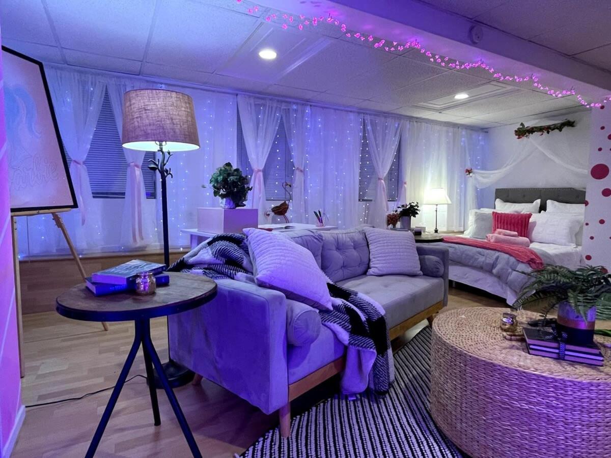 Barbie'S Dream Apt In The City 새크라멘토 외부 사진